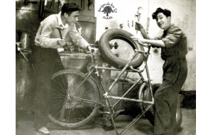 1952 - El taller de bicicletas